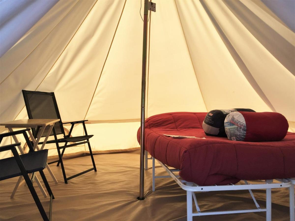 Starlight Tent 1 Holbrook Bagian luar foto